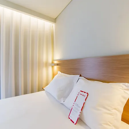 Szálloda Moov Porto Norte 2*