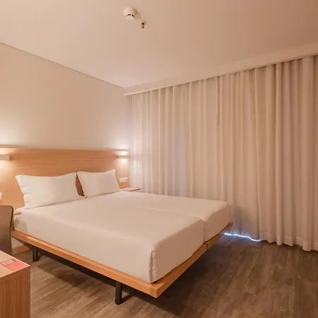 Moov Porto Norte Szálloda