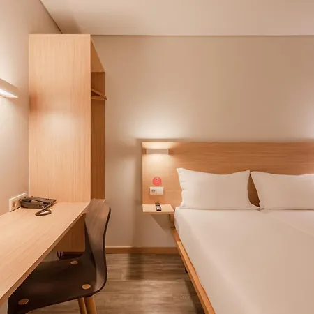 Moov Porto Norte Szálloda 2*